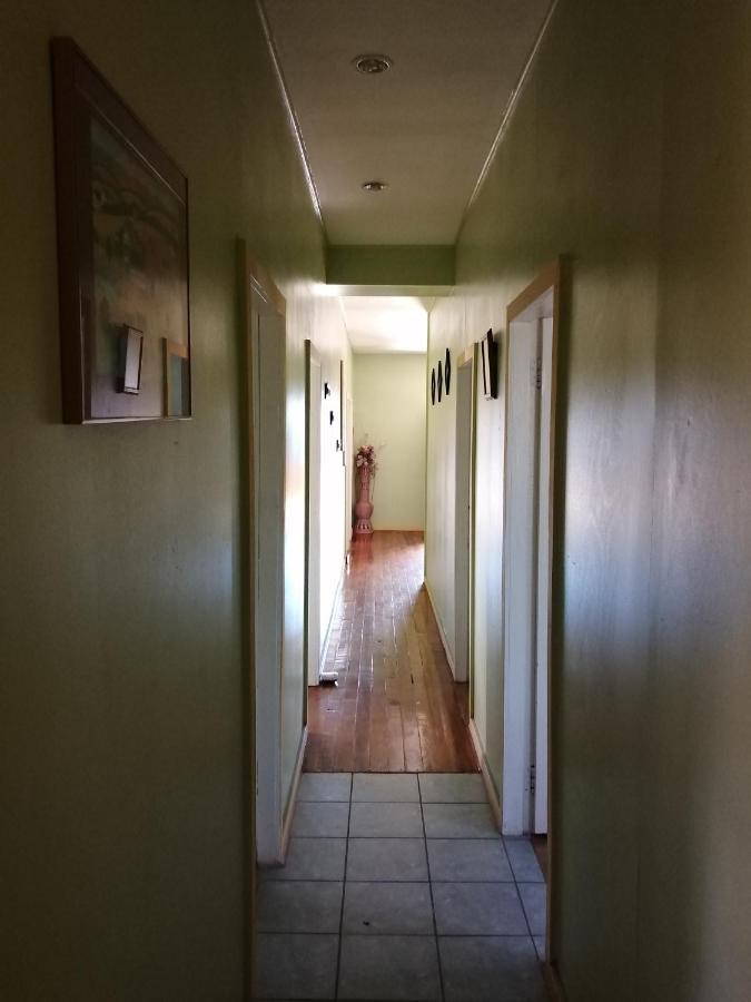 Ms. Holder'S Comfort Villa Georgetown Esterno foto